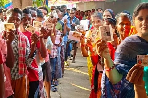 ತಮಿಳುನಾಡಿನಲ್ಲಿ ಅಂತಿಮ ಎಸ್‌ಐಆರ್ ಪಟ್ಟಿ ಬಿಡುಗಡೆ: 74 ಲಕ್ಷ ಮತದಾರರ ಹೆಸರು ಡಿಲೀಟ್