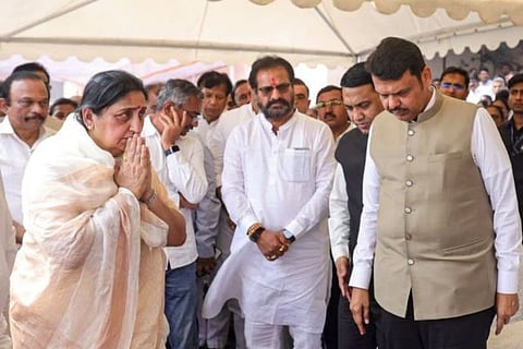 Sunetra Pawar | ಮಹಾರಾಷ್ಟ್ರ ಮುಖ್ಯಮಂತ್ರಿ ದೇವೇಂದ್ರ ಫಡ್ನವೀಸ್ ಮತ್ತು ಅಜಿತ್​ ಪವಾರ್​​ ಪತ್ನಿ ಸುನೇತ್ರಾ ಪವಾರ್