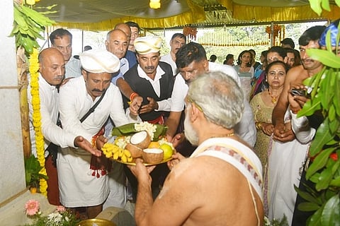 ಚೇರಂಬಾಣೆ ಸಮೀಪದ ಬೇಂಗೂರು ಗ್ರಾಮದ ಶ್ರೀ ಸುಬ್ರಹ್ಮಣ್ಯ ದೇವಾಲಯದಲ್ಲಿ ಪುನರ್‌ಪ್ರತಿಷ್ಠಾ ಹಾಗೂ ಬ್ರಹ್ಮಕಲಶೋತ್ಸವ ಭಕ್ತಿಭಾವದೊಂದಿಗೆ ನಡೆಯಿತು. ಪಟ್ಟಮಾಡ ಪೊನ್ನಪ್ಪ, ಡಿಕ್ಕಾ ಕಾಳಪ್ಪ, ಪಟ್ಟಮಾಡ ಬೋಪಣ್ಣ ಮತ್ತಿತರರು ಇದ್ದರು.