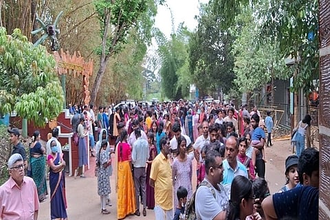 ರಜಾದಿನಗಳಲ್ಲಿ ಕುಶಾಲನಗರ ಕಾವೇರಿ ನಿಸರ್ಗಧಾಮದಲ್ಲಿ ಜನಸಂದಣಿ 
