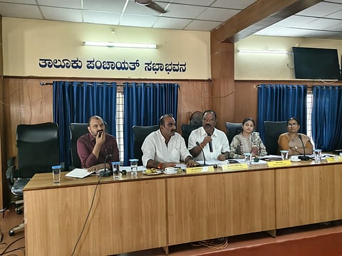 ತಾಲೂಕು ಮಟ್ಟದ ತೆಮಾಸಿಕ ಕೆ.ಡಿ.ಪಿ. ಸಭೆ ಅಧ್ಯಕ್ಷತೆ ವಹಿಸಿ  ಶಾಸಕ ಗುರ್ಮೆ ಸುರೇಶ್​ ಶೆಟ್ಟಿ ಮಾತನಾಡಿದರು. 