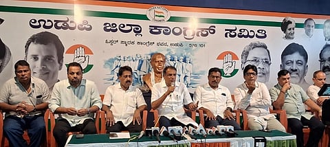 ವಿಧಾನ ಪರಿಷತ್​ ಸದಸ್ಯ ಮಂಜುನಾಥ್​ ಭಂಡಾರಿ ಮಾತನಾಡಿದರು.