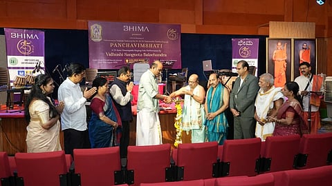 ಶಾಸಕ ಯಶ್​ಪಾಲ್​ ಸುವರ್ಣ ಕಾರ್ಯಕ್ರಮಕ್ಕೆ ಚಾಲನೆ ನೀಡಿದರು. 