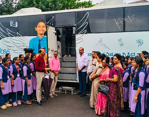 ಶಾಸಕ ಯಶ್​ ಪಾಲ್​ ಸುವರ್ಣ ಡಿಜಿಟಲ್​ ಸಾಕ್ಷರತಾ ಅಭಿಯಾನಕ್ಕೆ ಚಾಲನೆ ನೀಡಿದರು.