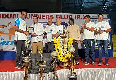 ಅಜ್ಜರಕಾಡು ಜಿಲ್ಲಾ ಕ್ರೀಡಾಂಗಣದಲ್ಲಿ ಉಡುಪಿ ಮ್ಯಾರಥಾನ್​ ನಡೆಯಿತು.