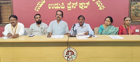 ಆಸರೆ ಮಣಿಪಾಲದ ಅಧ್ಯಕ್ಷ ಎಸ್​. ಜೈವಿಠ್ಠಲ್​ ಸುದ್ದಿಗೋಷ್ಠಿಯಲ್ಲಿ ಮಾತನಾಡಿದರು. 
