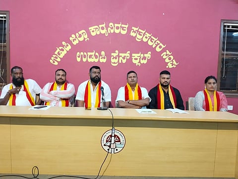 ಕರ್ನಾಟಕ ರಕ್ಷಣಾ ವೇದಿಕೆ (ಪ್ರವಿಣ್​ ಶೆಟ್ಟಿ ಬಣ) ಜಿಲ್ಲಾ ಸಮಿತಿ ಗೌರವಾಧ್ಯಕ್ಷ ಅನ್ಸಾರ್​ ಅಹಮದ್ ಸುದ್ದಿಗೋಷ್ಠಿ