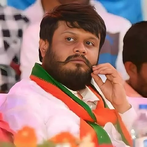 Anil Menasinakai