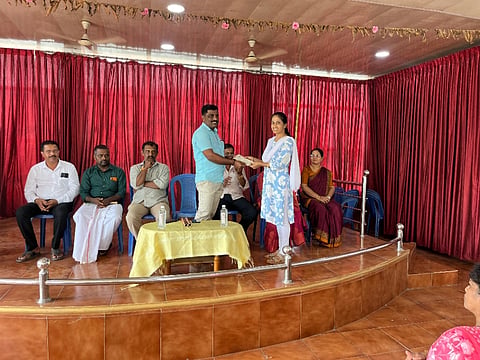 ಅರ್ಹ ವಿದ್ಯಾರ್ಥಿಗಳಿಗೆ ವಿದ್ಯಾಶ್ರೀ ಪ್ರೋತ್ಸಾಹ ಧನ ವಿತರಿಸಲಾಯಿತು.