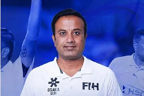 ಕರ್ನಾಟಕದ ರಘುಪ್ರಸಾದ್​ಗೆ ವರ್ಷದ ಹಾಕಿ ಅಂಪೈರ್​ ಪ್ರಶಸ್ತಿ