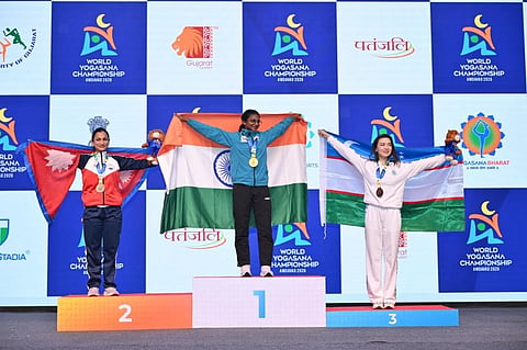 ವಿಶ್ವ ಯೋಗಾಸನ ಚಾಂಪಿಯನ್‌ಶಿಪ್: ಚಿನ್ನದ ಪದಕ ಗೆದ್ದ ಹೀನಾ ರಾಜಗೋರ್