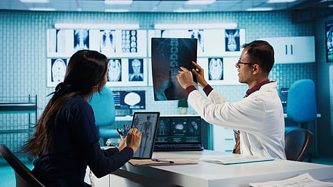 Osaka Researchers Use Fat-Derived Stem Cells to Heal Spinal Fractures