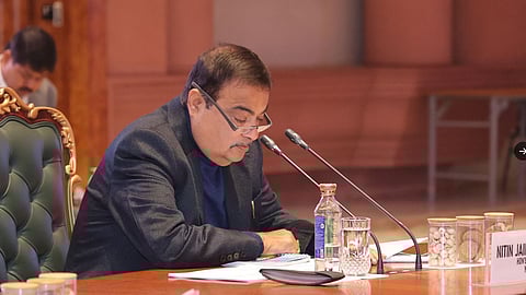 Indian Govt To Roll Out Cashless Treatment Scheme For Road Crash Victims