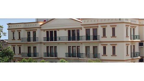 Delhi Hospital Revives Abandoned Newborn Found Without Heartbeat