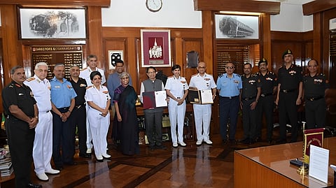 AFMS, IISc Ink MoU To Advance AI, Robotics & Wearables For Combat Medicine