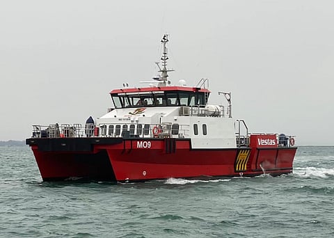 AST Reygar collaborates with companies in the renewable energy, aquaculture, maritime logistics, and offshore services sectors.