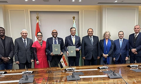 The signing of the renewal agreement was attended by senior Egyptian government officials and members of the WorldFish Board.