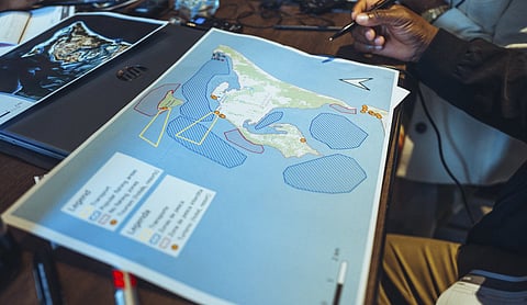 The researchers explored how aquaculture can coexist with fisheries, transport, and other activities, using Inhaca&nbsp;Island as an example.