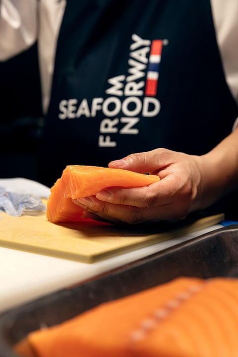 Chef Eric Ticana - Masterclass France - salmon sushi 40 years 2025.