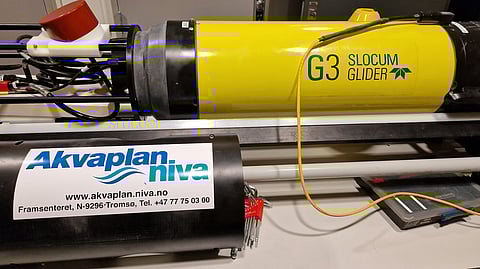 Environmental DNA sampler mounted on a Slocum glider