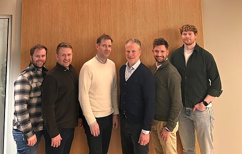 Sigmar Örn Hilmarsson (Project Manager – Production Processing, Samherji), Sigurpáll Hjörvar Árnason (Technical Manager, Samherji), Jón Kjartan Jónsson (Managing Director, Samherji), Siggi Olason (Optimar CEO), Espen Rørvik (Sales Manager, Optimar), and Sigurd Lillebø (Sales Engineer, Optimar).