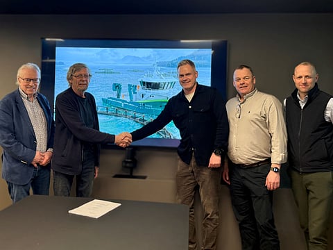 Signing of the contract between Trident Aqua Services and Sletta Verft for the construction of a new service vessel.
