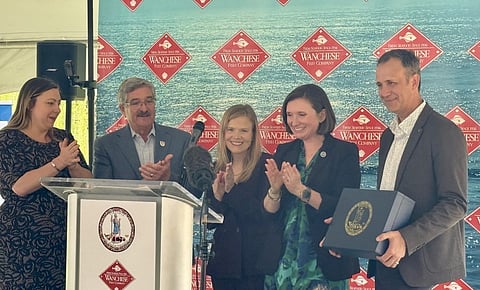 Governor Spanberger awards grant to Wanchese Fish Company to support Virginia's seafood industry.