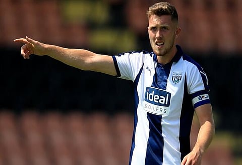 Report: West Brom table formal contract offer to centre-back Bilic cannot stop raving about