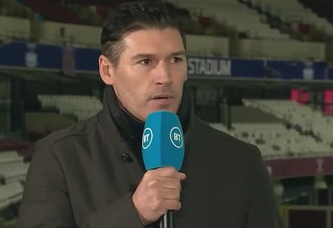 'No good' - Gary Lineker & Gareth Barry address 'Humiliating' West Brom incident v Fulham