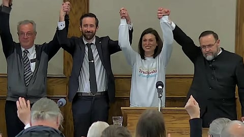 Randy Hillier, Derek Sloan, Kristen Nagle, and Pastor Henry Hildebrandt at the Church of God in Aylmer, Ontario, April 25, 2022