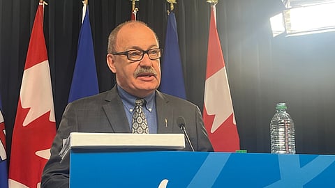 Ric McIver introduced a bill to ensure Albertans can have transparent, free, and fair elections and municipal politicians have stronger accountability measures. 