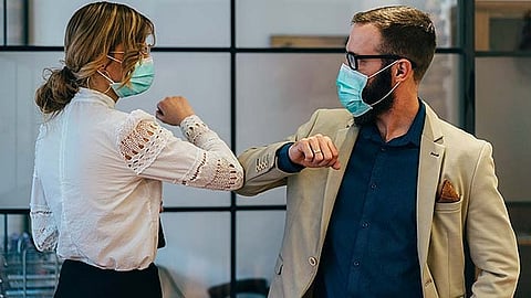 ‘UNREASONABLE’: Federal judge rules against workplace COVID mask mandate 