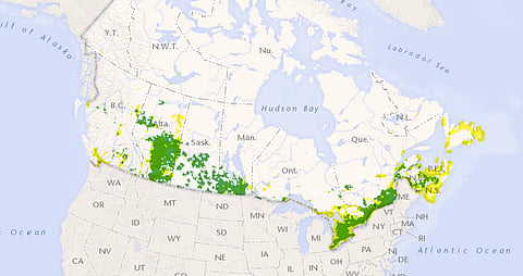 The CRTC a map shows the availability of broadband Internet access service at or above the target speeds of 5 megabits per second download and 1 megabits per second upload — one look quickly shows the lack of access in remote areas.