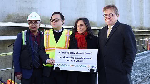 Ministers Anita Anand and Jonathan Wilkinson