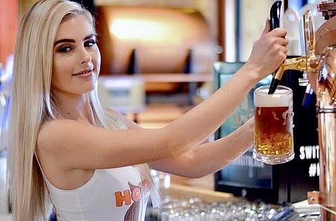 Iconic chain Hooters may face Chapter 11 bankruptcy