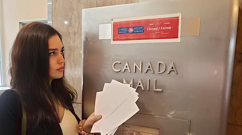 Closed/Ferme... Expect reductions in service as Canada Post continues to lose money