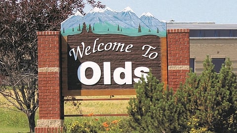 TWO WEEKS WITHOUT WATER: Olds residents fight new smart meter installations