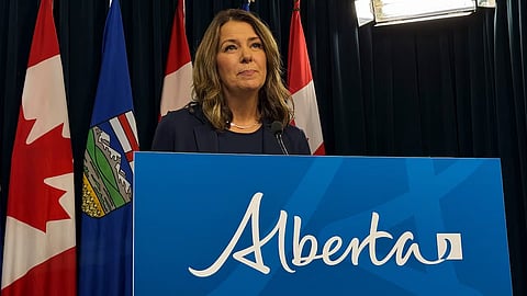 Premier Smith threatens the usage of notwithstanding clause against teachers union