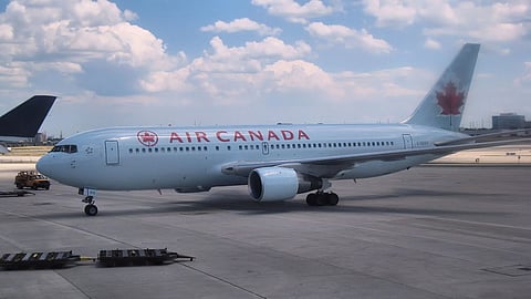 Air Canada #616 Boeing 767-200ER at Toronto Pearson International Airport
