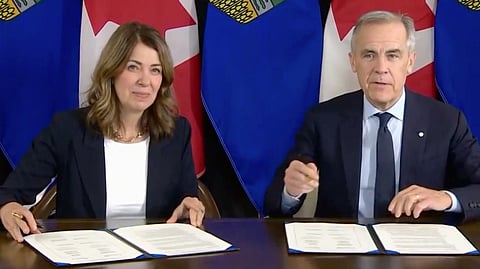 Carney and Smith sign deal