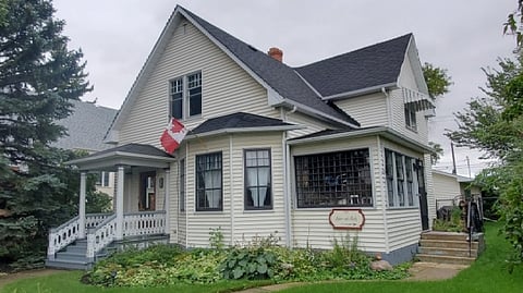 Historic Claresholm doctor’s home earns provincial designation

