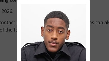 Man arrested after armed robbery of Calgary cellphone store