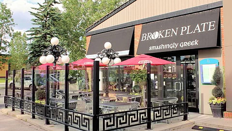 Calgary restaurant owners still fuming over decision to keep them closed