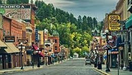 THOMAS: Canadians embracing small-town living