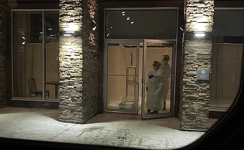 WATCH: Fully vaccinated Calgary woman forced into quarantine facility due to new Omicron measures