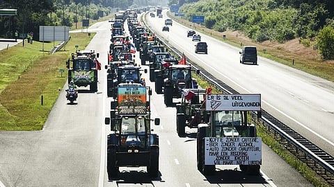 TUCKER: Spraying manure on the grand solutions of the WEF