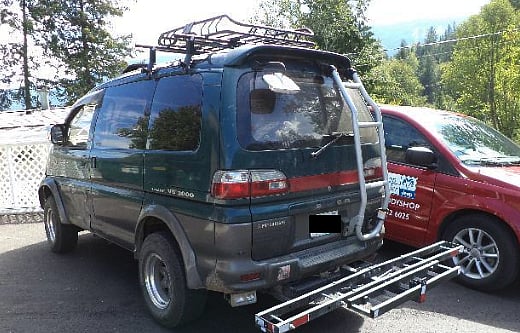 AMBER ALERT: BC mom who abducted kids may be driving right-hand drive