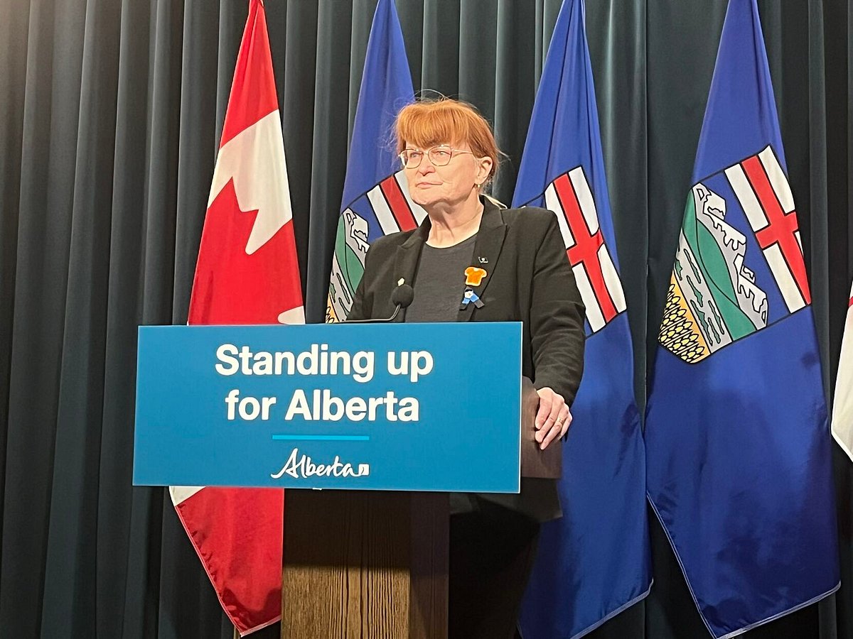 Alberta chief firearms officer requests Canadian government halt gun grab