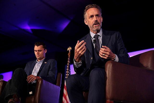 Peterson awarded George Jonas Freedom Award for protection of free speech
