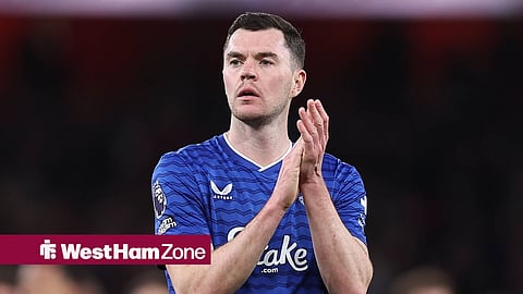 Michael Keane applauding supporters while at Everton